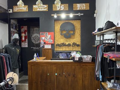 Vendo fondo de comercio totalmente instalado sin indumentaria