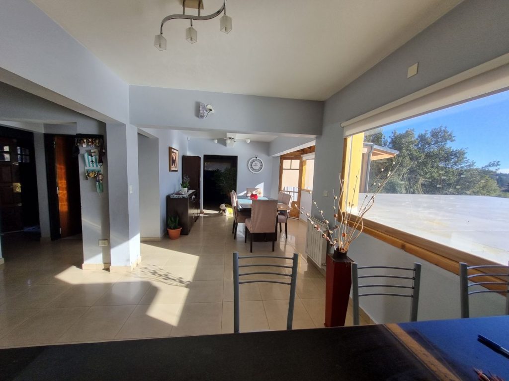 Venta de Casa 6 DORMITORIOS en Jardín Botanico