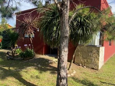 Dueño vende Costa Chica