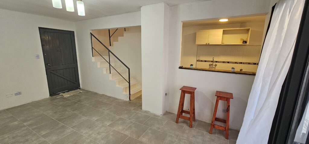 VENDO DPTO EN DUPLEX 3 AMB.
