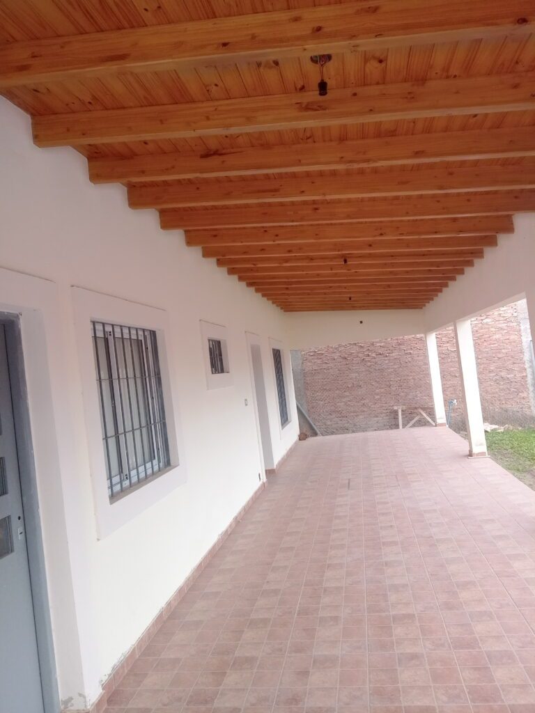 VENDO EXCELENTE PROPIEDAD EN SAN RAFAEL MENDOZA
