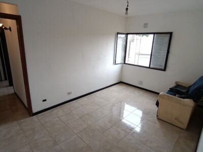 VENDO zona Bernal TOMO VEHÍCULO X PARTE DE PAGO