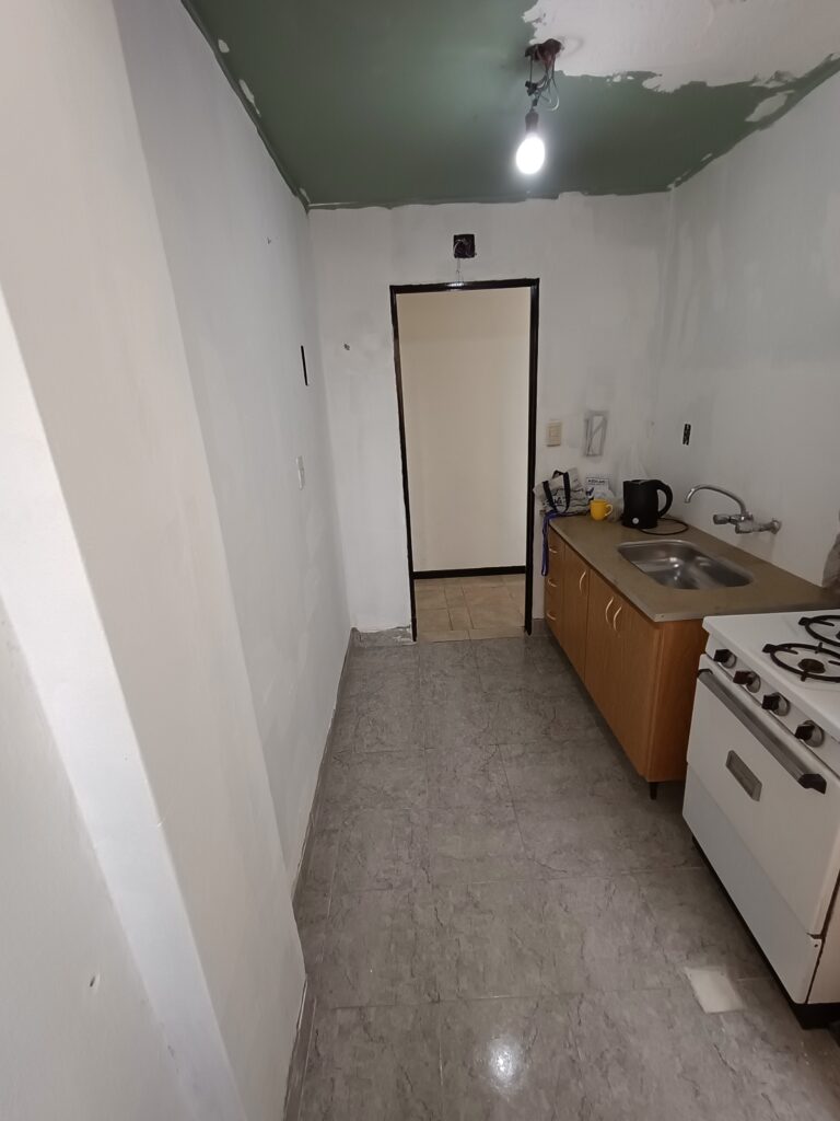 VENDO zona Bernal TOMO VEHÍCULO X PARTE DE PAGO
