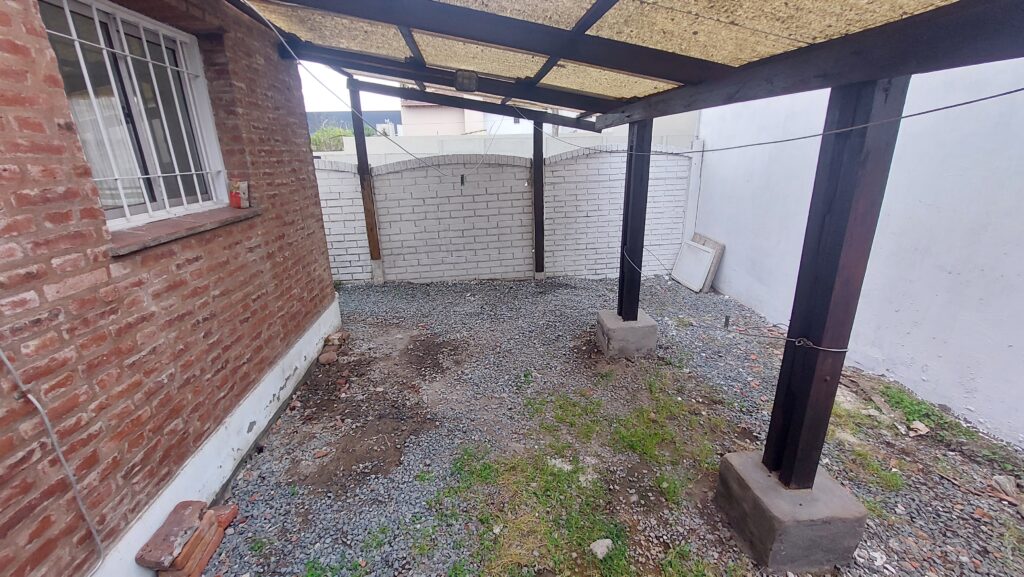 Vendo dúplex independiente