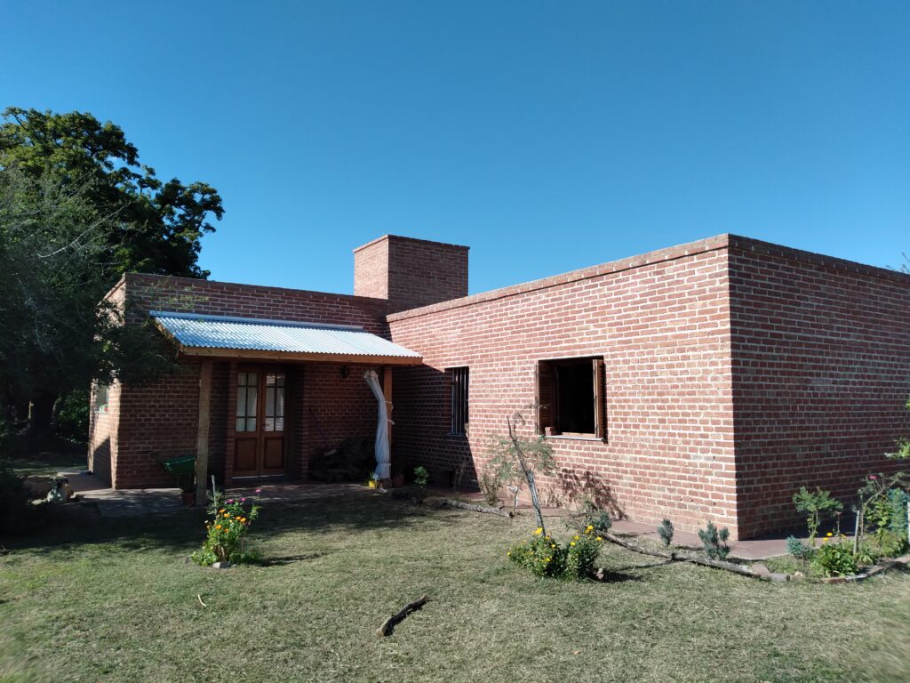 CASA EN VENTA BARRIO UNIVERSIDAD, RIO CUARTO