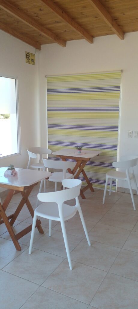 Vendo Precioso Local+Fondo comercio