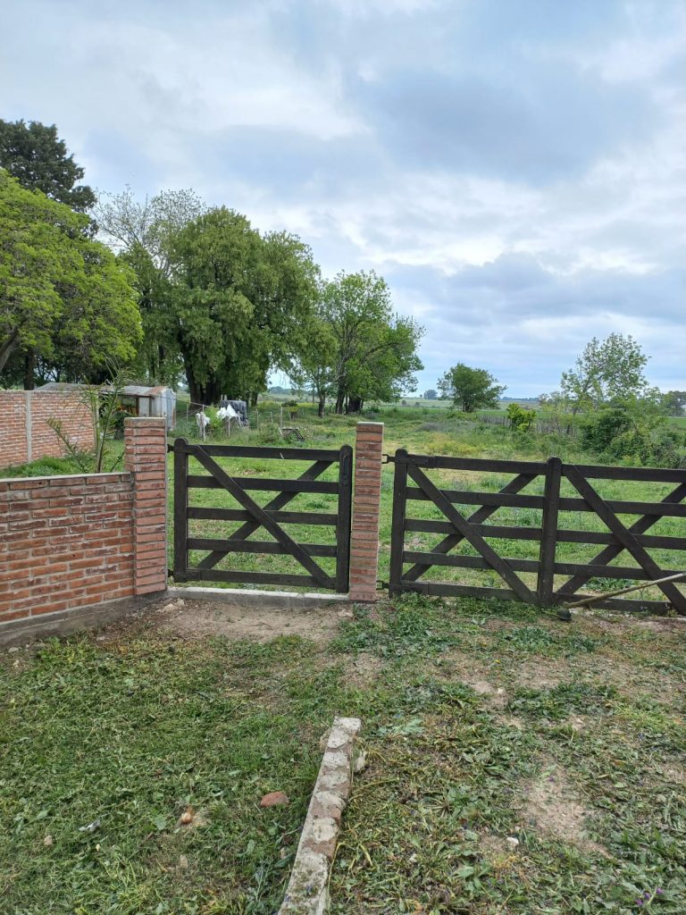 Dueño vende Importante terreno en Hernandez Entre Rios