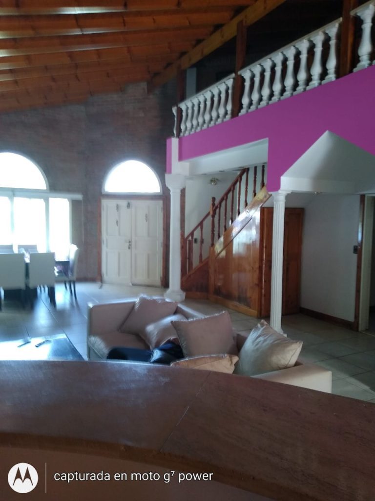 Dueño Vende . Importante casa en Country Boca Raton Pilar BsAs