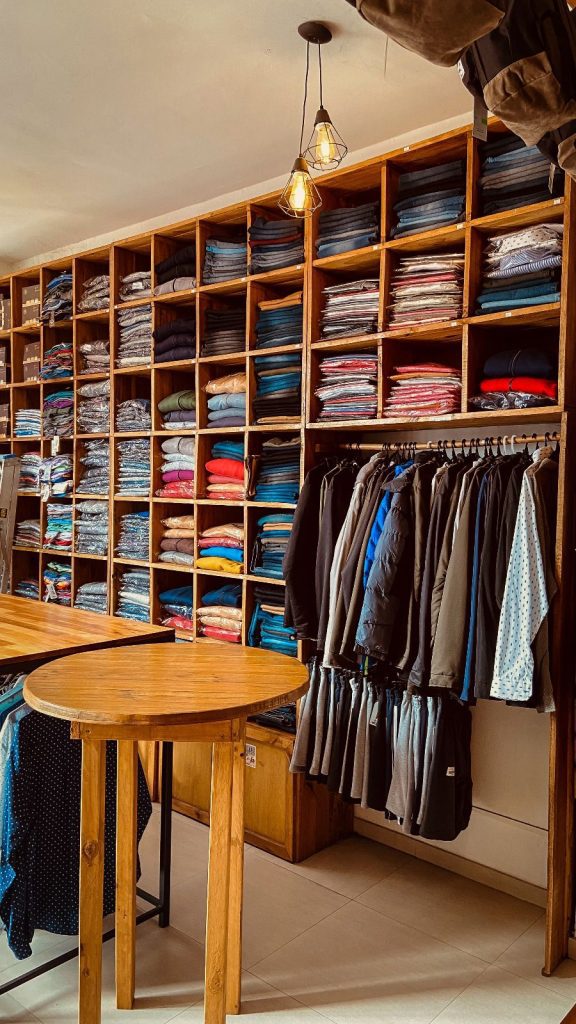 LOCAL DE ROPA MASCULINA Y TALLE ESPECIAL