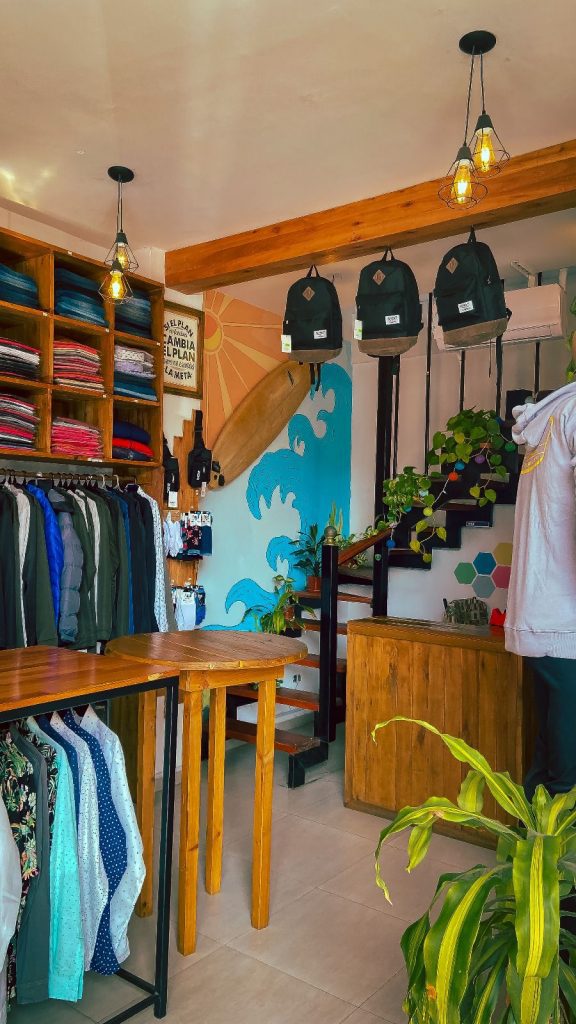 LOCAL DE ROPA MASCULINA Y TALLE ESPECIAL