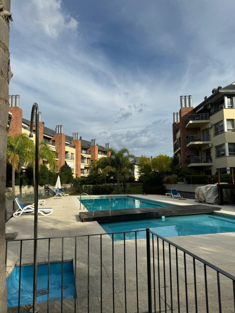 Dueño alquila departamento loft en Nordelta