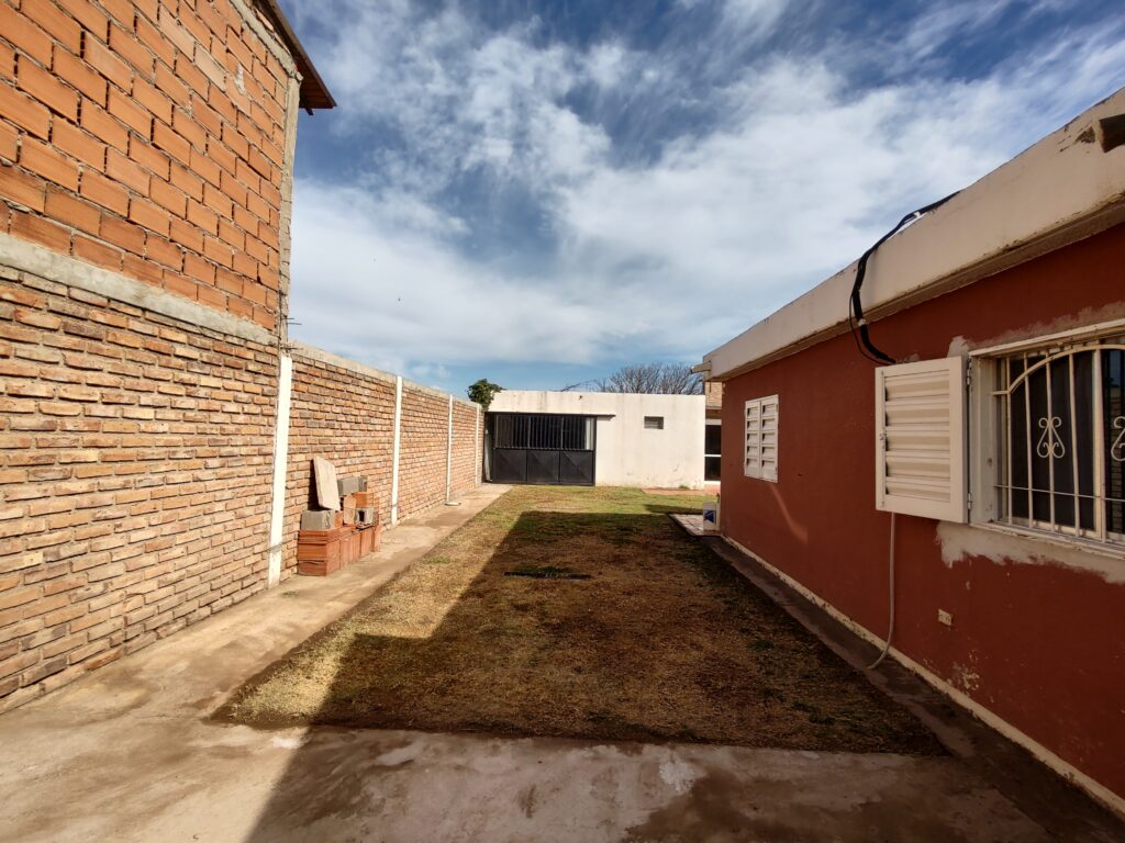 VENDO PROPIEDAD AMPLIADA EN SAN LUIS (CIUDAD DE LA PUNTA)