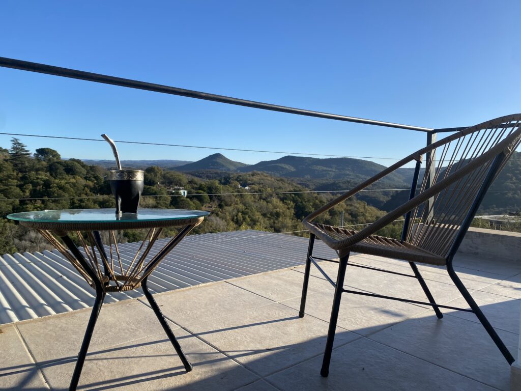 Dueño vende Complejo de 2 Cabañas en Embalse de Calamuchita