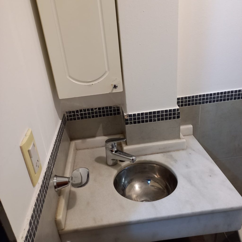 DUEÑO VENDE EXCELENTE DUPLEX NUEVO POETA LUGONES Córdoba Capital