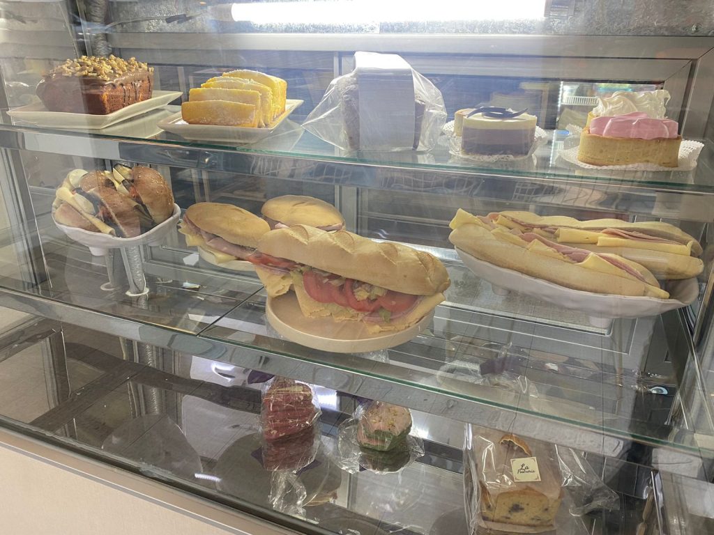 Vendo fondo de comercio Sandwicheria - Bar - Cafe