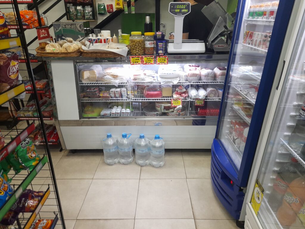 VENDO FONDO DE COMERCIO TODO NUEVO