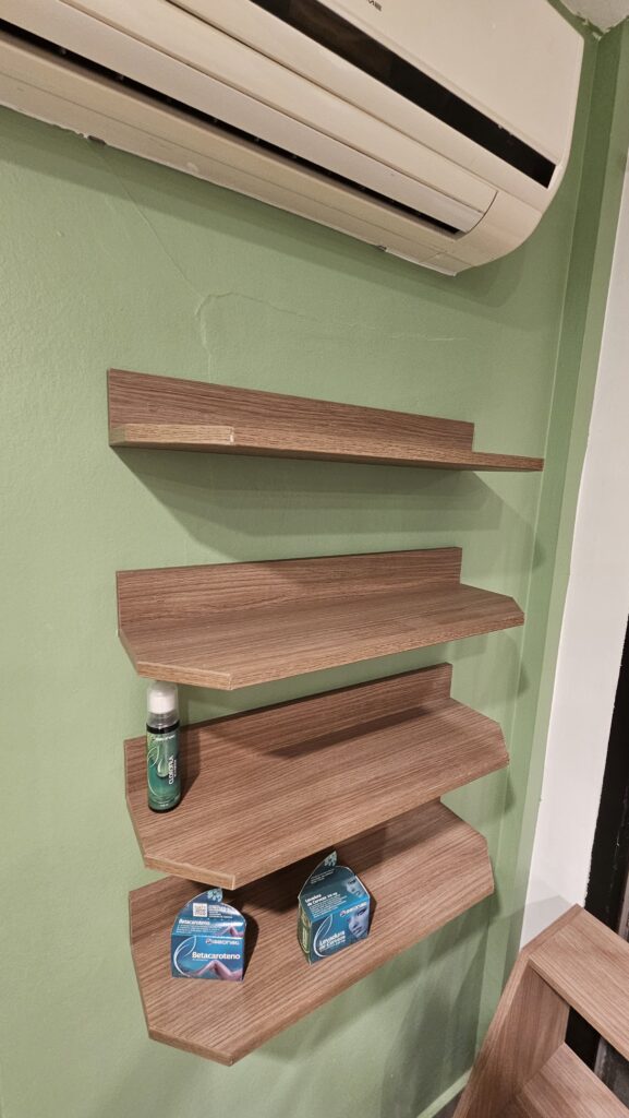 ¡Se liquida todo el mobiliario! excelente para tu negocio/hogar/espacio de trabajo