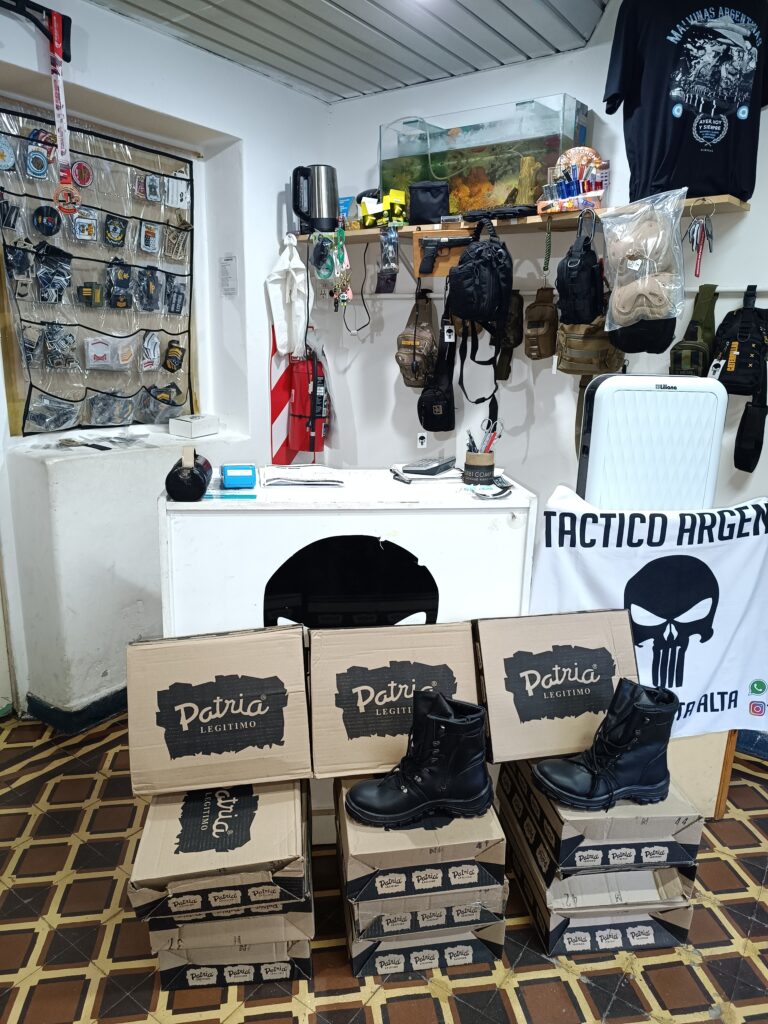 Vendo fondo de comercio, equipo táctico