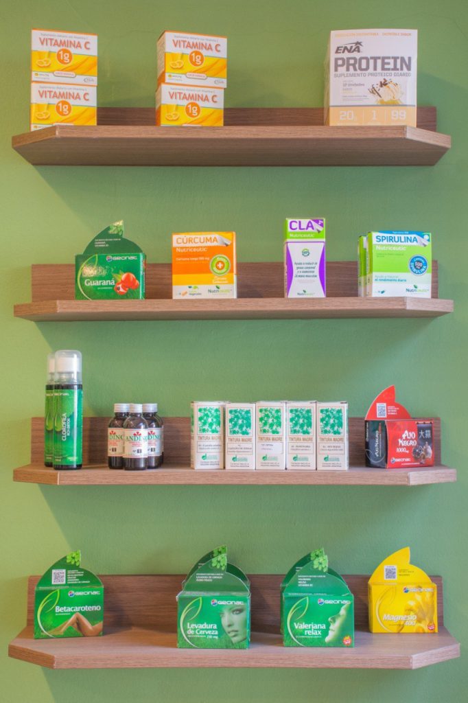 ¡Se liquida todo el mobiliario! excelente para tu negocio/hogar/espacio de trabajo