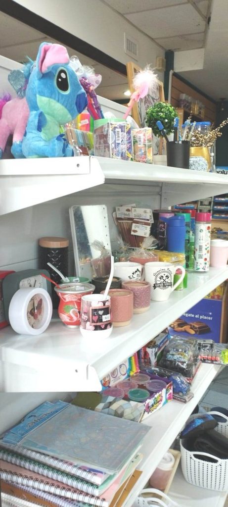 Oportunidad de negocio. Fondo de comercio Maxikiosco en importante zona de Necochea