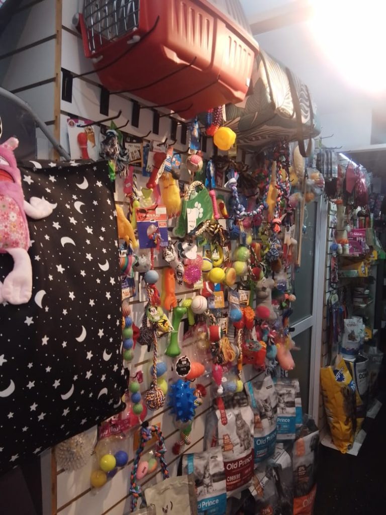 VETERINARIA PET SHOP PELUQUERIA VILLA SANTA RITA CAP FED