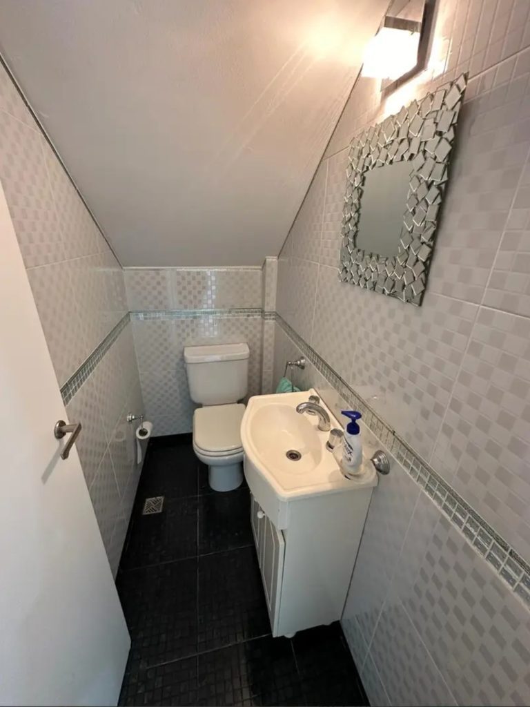 DUEÑO VENDE DUPLEX CONGRESO Impecable 2 amb c/patio. 67mt2 totales.