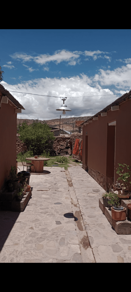 Casa Hostel (EXCELENTE OPORTUNIDAD HOSTEL CON UN AÑO DE ANTIGÜEDAD EN PERFECTAS CONDICIONES)