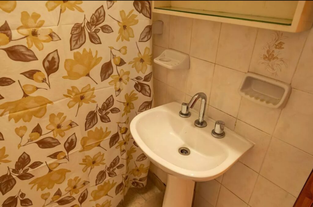 VENDO CASA 4 HABITACIONES