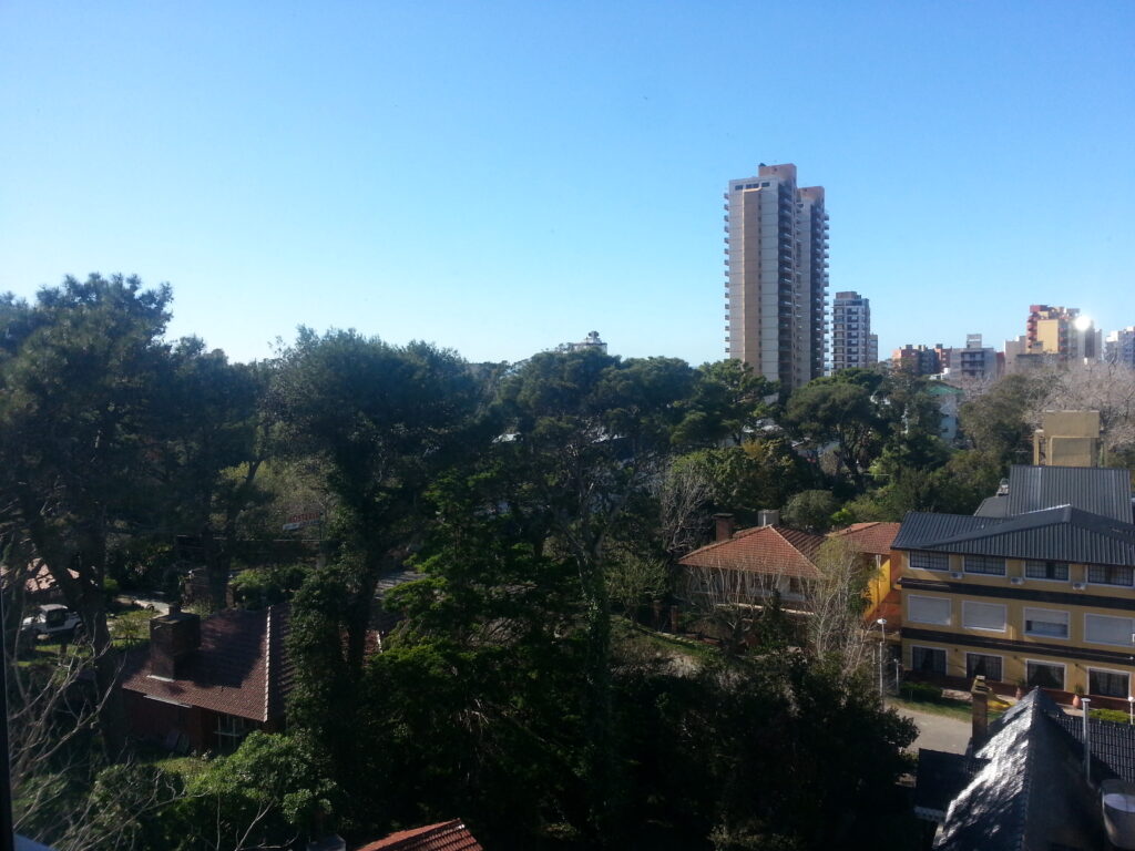 Alquilo Dpto. 2 amb. zona norte - Villa Gesell