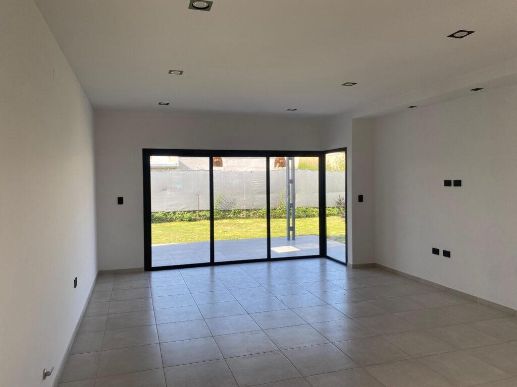 VENDO CASA A ESTRENAR