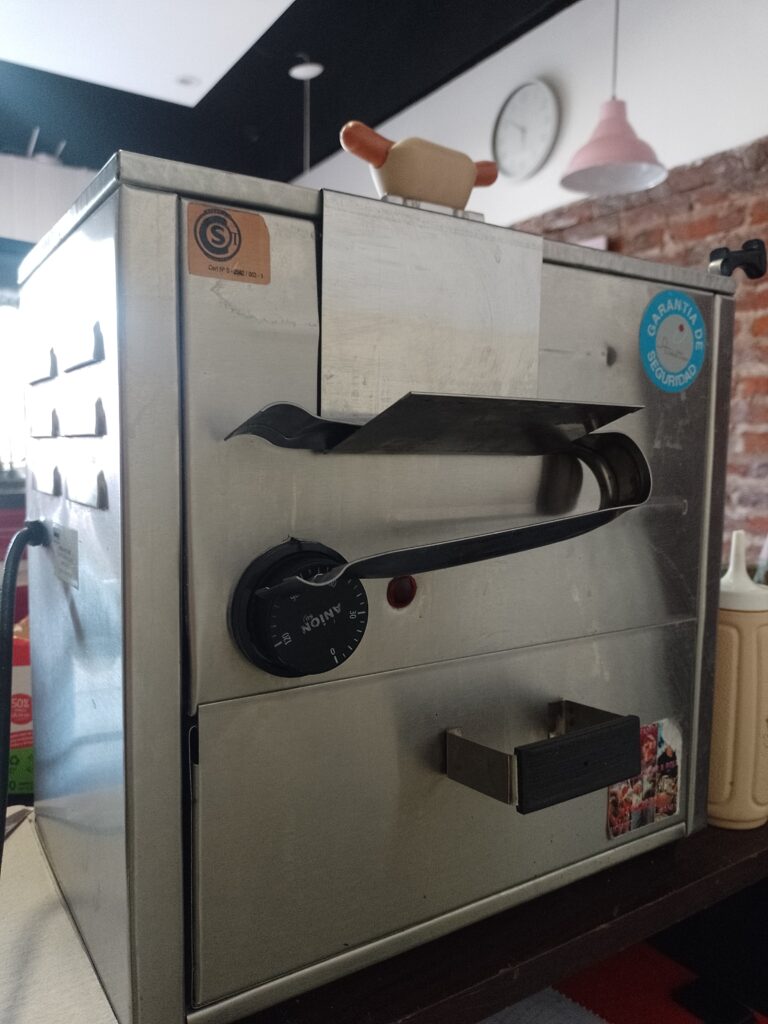 Heladería y Cafetería Chican