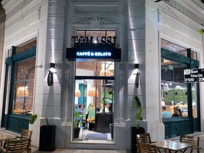 Tomassi gelateria y caffeteria