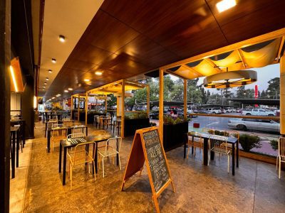 Hamburgueseria en shopping Villa Rivera Indarte