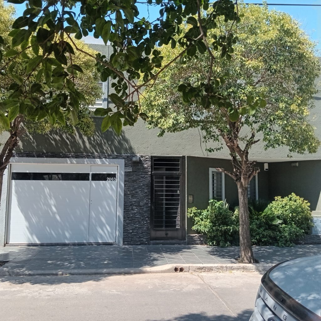 URGENTE CASA ZONA ALBERDI