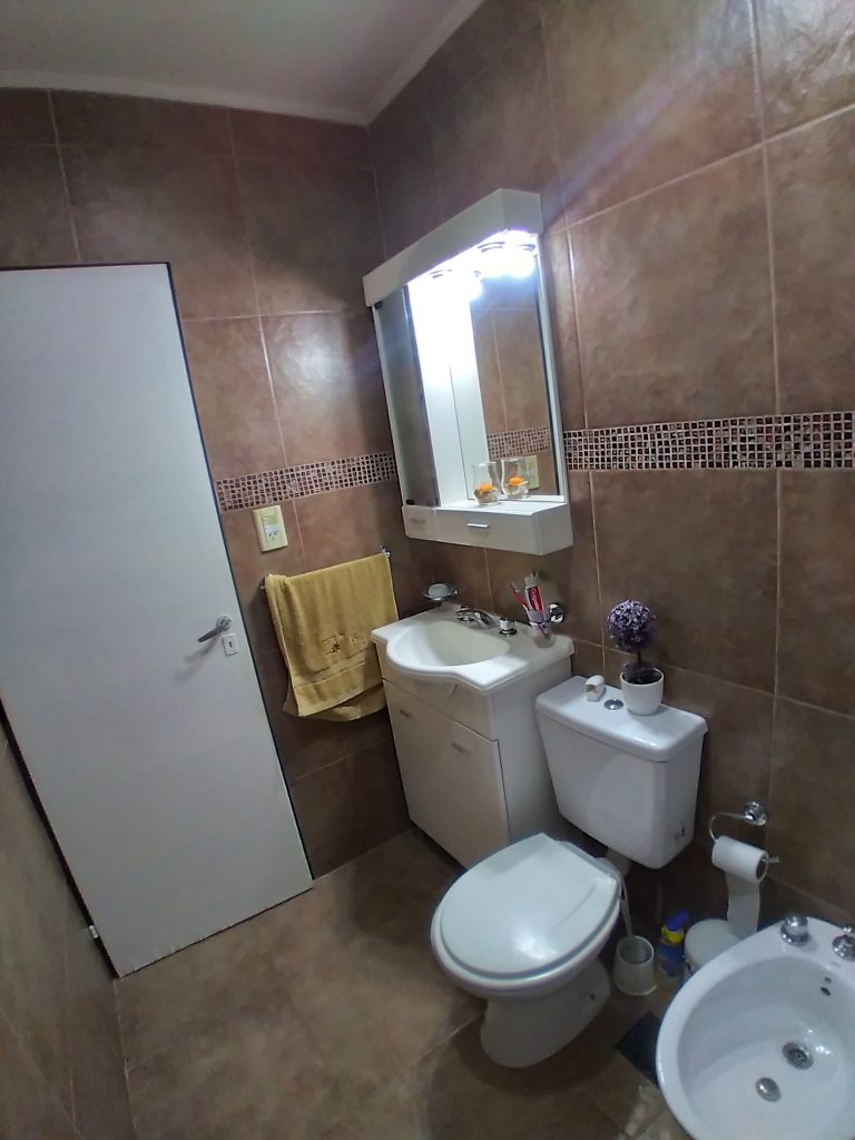 VENDO HERMOSA VIVIENDA