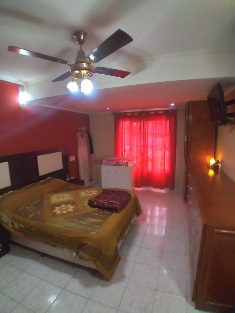 VENDO HERMOSA VIVIENDA