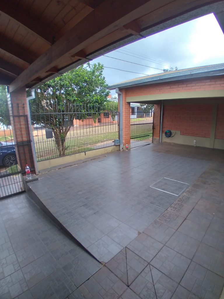 VENDO HERMOSA VIVIENDA