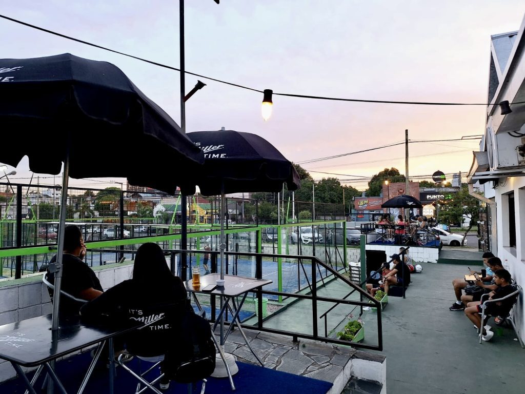 Dueño vendo fondo de comercio club de pádel funcionado con turnos fijos + instal