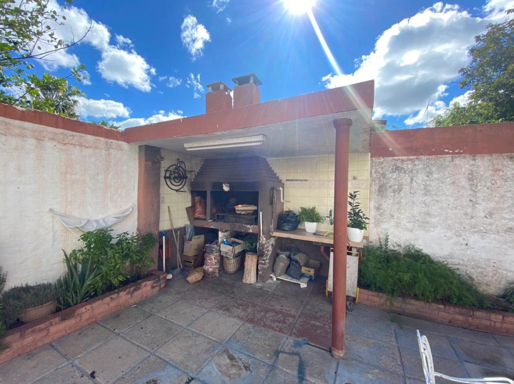 VENDO EXCELNTE PROPIEDAD - OPORTUNIDAD