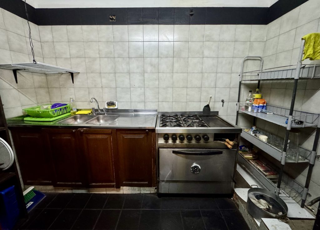 Dueño vendo fondo de comercio club de pádel funcionado con turnos fijos + instal