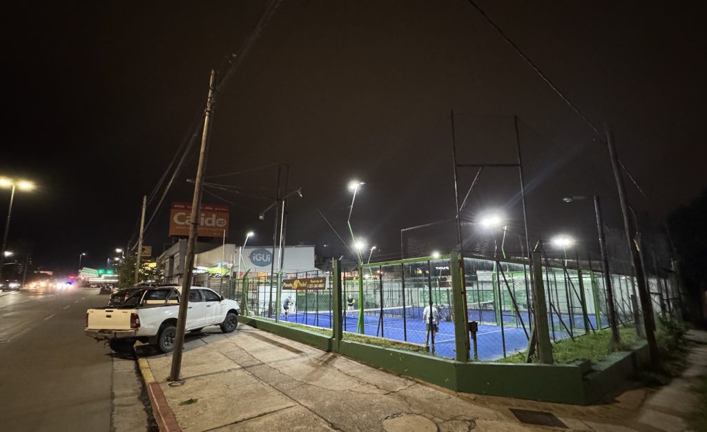 Dueño vendo fondo de comercio club de pádel funcionado con turnos fijos + instal