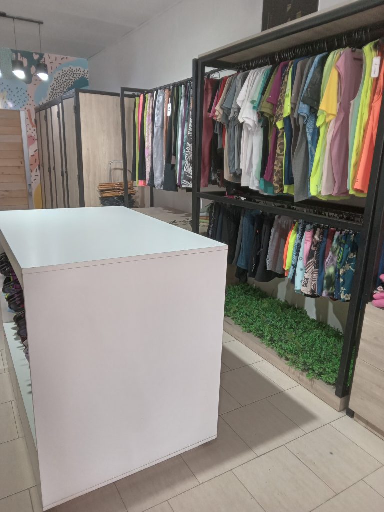 Ropa deportiva y urbana