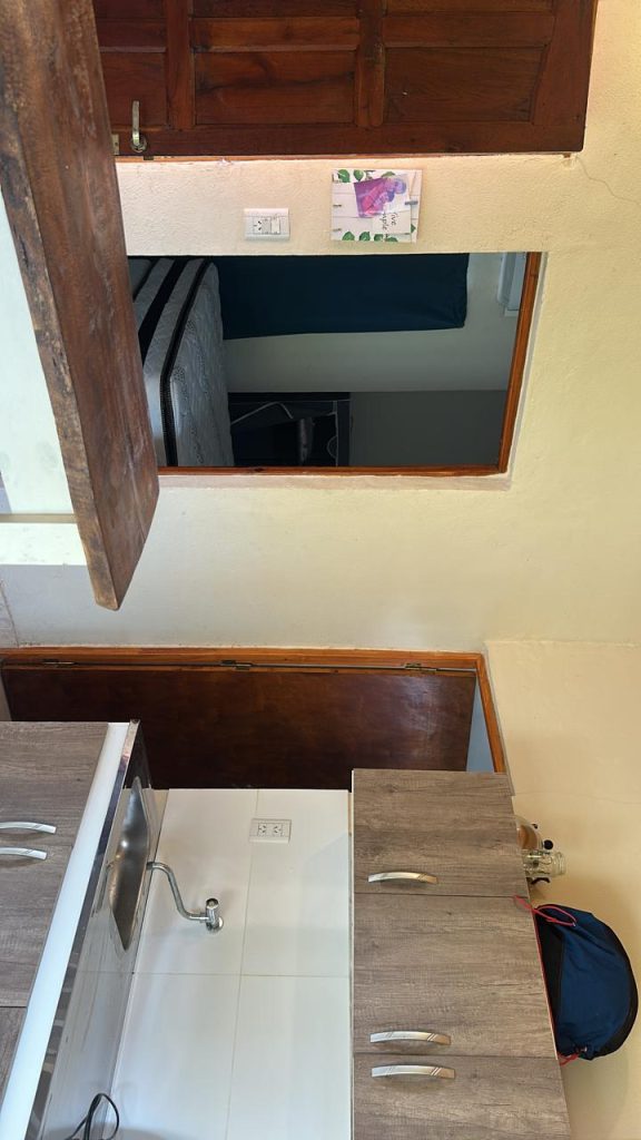 Quincho con 2 dormis,piscina,parrilla horno a leña. Exelente estado!