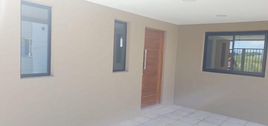 VENDO A ESTRENAR EN URBANIZACION EKO DISTRITO