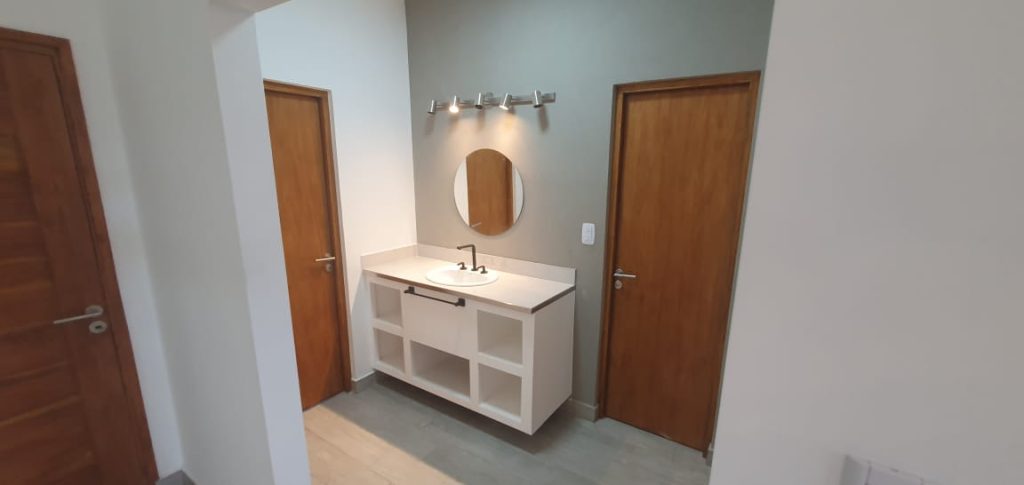 VENDO A ESTRENAR EN URBANIZACION EKO DISTRITO