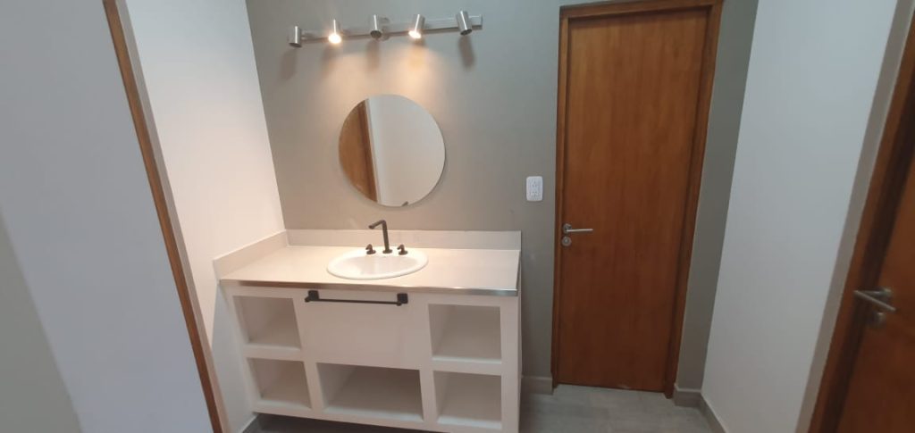 VENDO A ESTRENAR EN URBANIZACION EKO DISTRITO