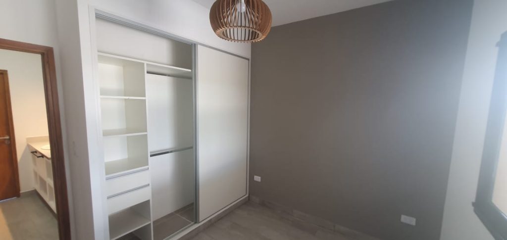 VENDO A ESTRENAR EN URBANIZACION EKO DISTRITO