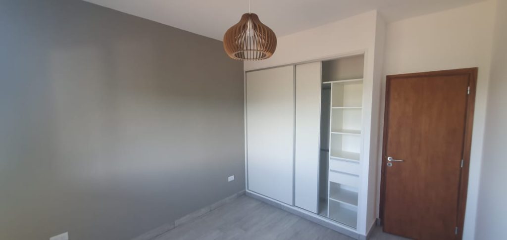 VENDO A ESTRENAR EN URBANIZACION EKO DISTRITO