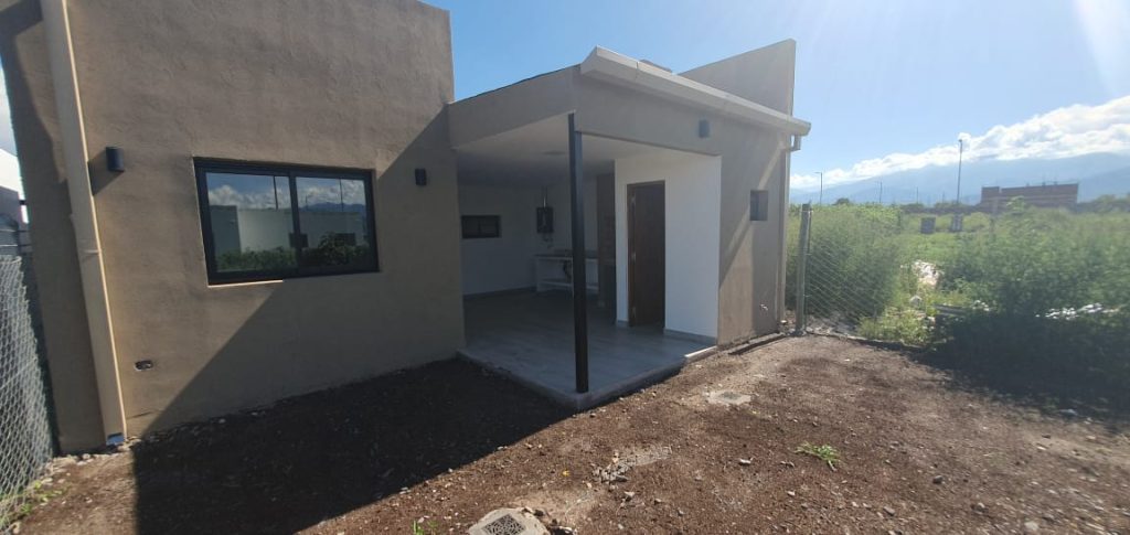 VENDO A ESTRENAR EN URBANIZACION EKO DISTRITO