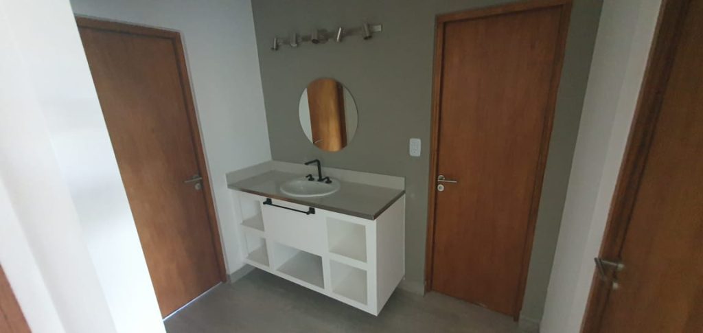 VENDO A ESTRENAR EN URBANIZACION EKO DISTRITO